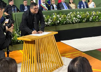 Câmara de Anchieta: Renan Delfino é reeleito presidente para o biênio 2025/2026