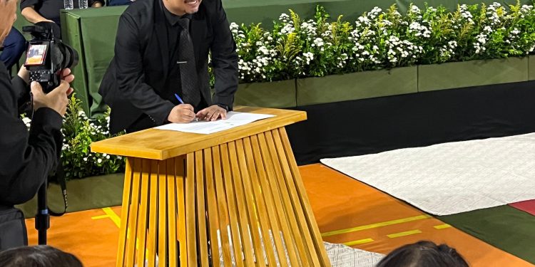 Câmara de Anchieta: Renan Delfino é reeleito presidente para o biênio 2025/2026