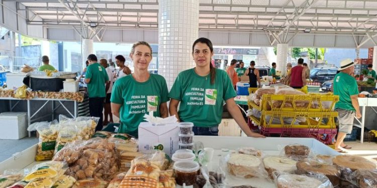 Anchieta: Produtos frescos diretamente da roça na Praça São Pedro