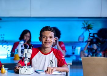 Espírito Santo: Sedu esclarece pontos da nova lei sobre o uso de celulares nas escolas