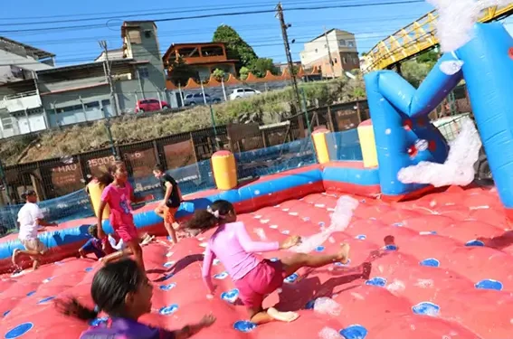 Cariacica Verão 2025: Último dia tem brinquedos, aula de ritmos e festival de chorinho de graça na Nova Orla