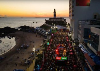 Brasil: Carnaval deve atrair mais de 53 milhões de pessoas em todo o país