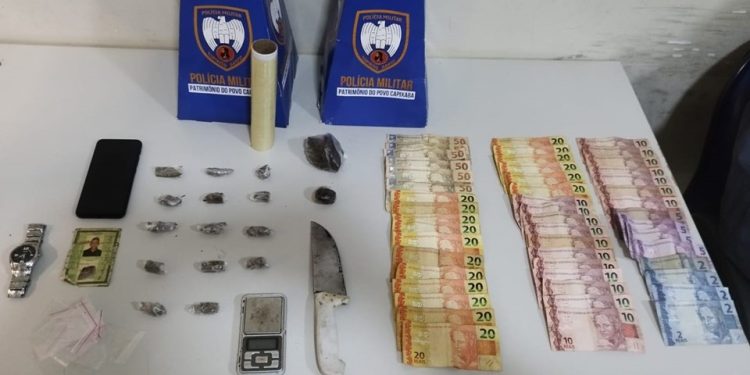 Guarapari: Militares do 10º Batalhão apreendem drogas e dinheiro