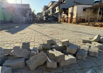 Alfredo Chaves: Obra de macrodrenagem na Macrina iniciam pavimentação de via