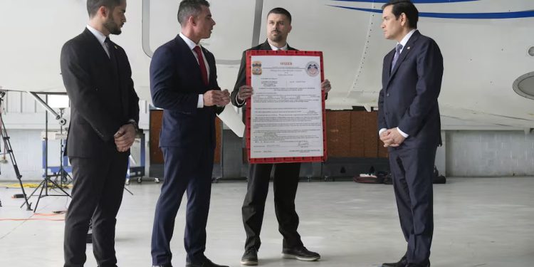 Confisco: EUA apreendem avião do governo venezuelano na República Dominicana