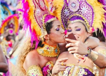 Carnaval 2025: Dicas essenciais para se proteger da onda de calor durante a folia