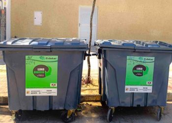 Anchieta: Prefeitura instala 14 novos contentores de lixo em Iriri