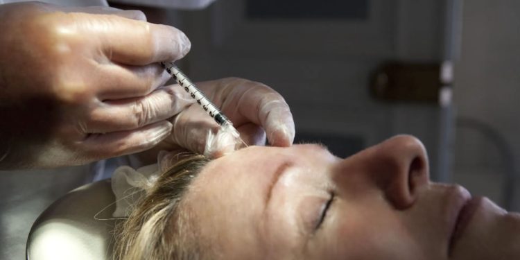 Brasil: Anvisa emite alerta após casos de botulismo na aplicação de botox