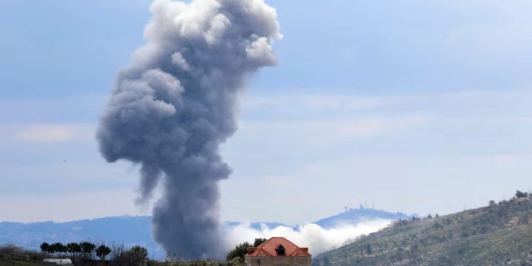 Oriente Médio: Israel ataca o Líbano em resposta a lançamento de foguetes