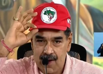 Venezuela: Maduro entrega mais de 180 mil hectares de terras expropriadas para o MST