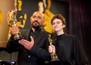 Israel: Palestino vencedor do Oscar de melhor documentário é linchado por colonos e preso por militares