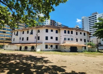 Guarapari: Revitalização do Radium Hotel está prevista para começar em abril