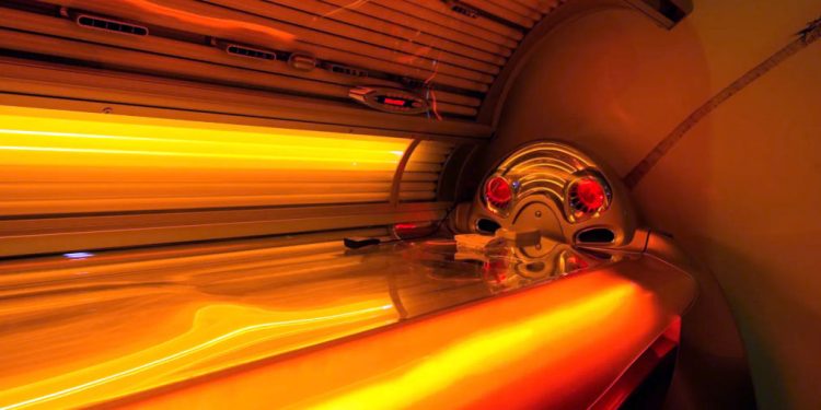 Saúde: Anvisa proíbe lâmpadas usadas em bronzeamento artificial