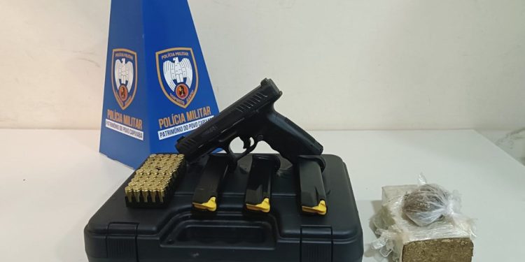 Polícia Militar: 10° BPM realiza apreensão de drogas e arma de fogo em Guarapari