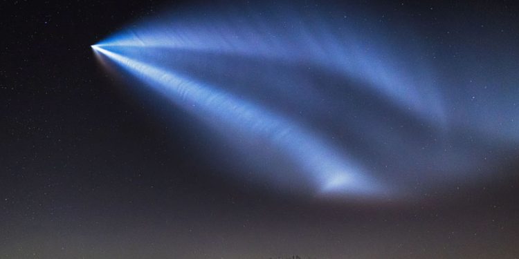 Fenômeno: Espiral misteriosa ilumina céus da Europa e América do Norte