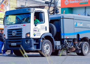 Guarapari: Prefeitura apresenta novos equipamentos para a limpeza pública