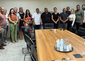 Guarapari: Prefeitura se reúne com moradores do Perocão para ouvir demandas