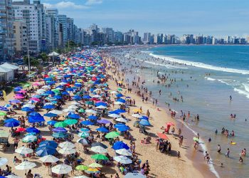 Guarapari: Cidade registra praias lotadas e 100% de ocupação hoteleira no feriadão