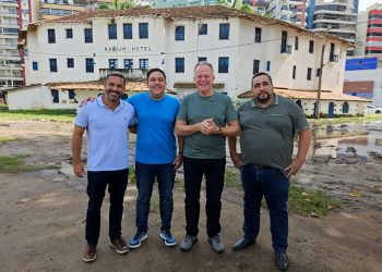 Espírito Santo: Governo assina obras de restauro do Radium Hotel de Guarapari
