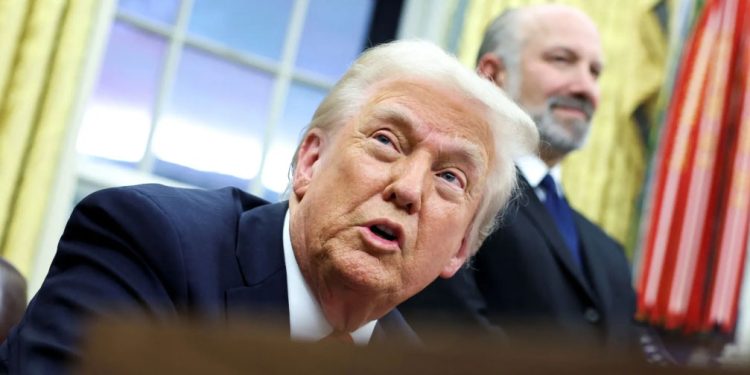 Mundo: Trump anuncia hoje tarifas recíprocas com efeito global imediato