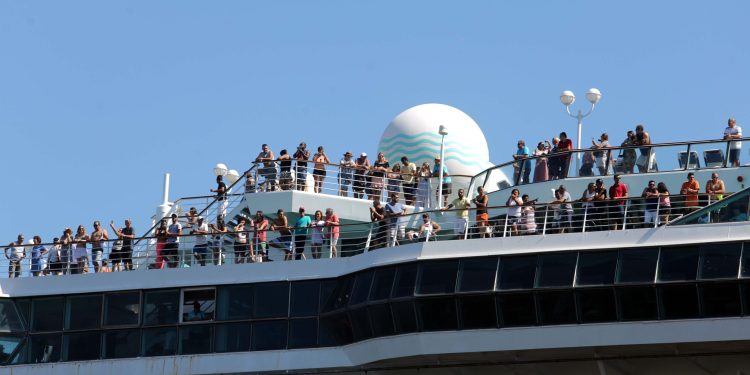 Turismo: Rio de Janeiro celebra resultado da temporada de cruzeiros 2024/2025