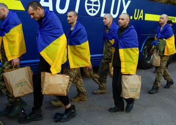 Acordo: Rússia e Ucrânia trocam 307 soldados no segundo dia de troca de prisioneiros de guerra