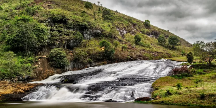 Turismo: Conheça natureza e cultura cafeeira de Pedra Menina no alto da Serra do Caparaó