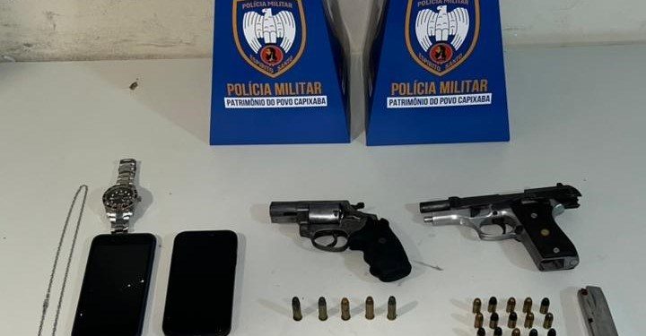 Guarapari: Polícia Militar apreende armas, drogas e veículos furtados