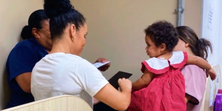 Anchieta: Crianças e adolescentes do Lar Renascer agora têm carteira de identidade