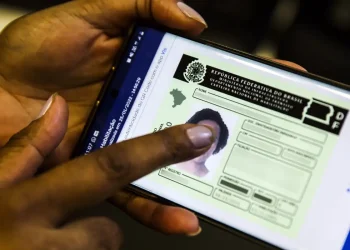 Brasil: Sancionada lei que cria CNH gratuita para população de baixa renda