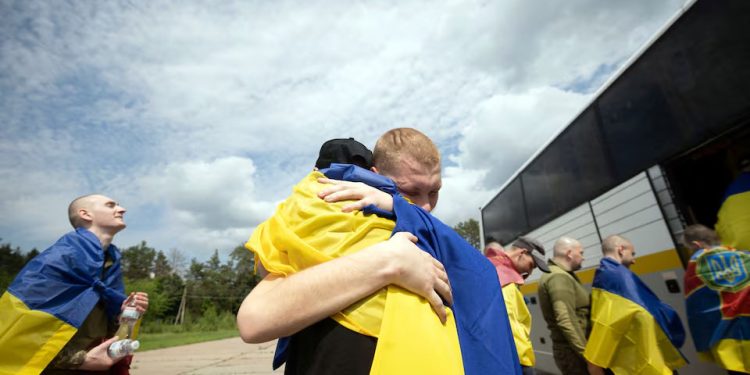 Acordo: Rússia e Ucrânia trocam prisioneiros de guerra