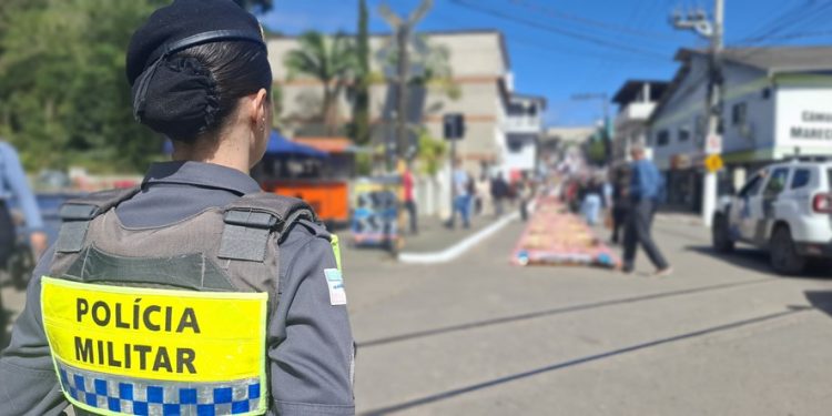 Corpus Christi: Polícia Militar reforça segurança em todo o Estado durante o feriado prolongado