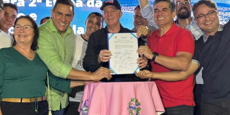 Espírito Santo: Governador autoriza início da segunda etapa da revitalização da orla de Piúma