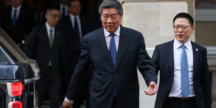 Trégua tarifária: EUA e China chegam a acordo para aliviar restrições à exportação