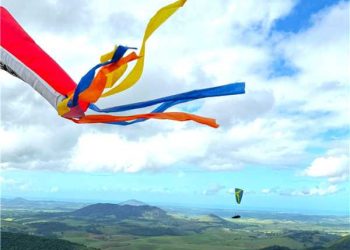 Alfredo Chaves: Final do Brasileiro de Parapente agita o final de semana