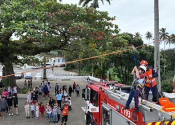 Anchieta: Corpo de Bombeiros promove manhã especial com exposição e tirolesa para crianças nesta quinta (3)