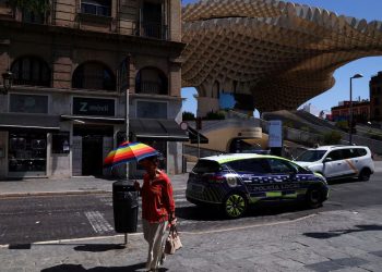 Europa: Onda de calor deixa 8 mortos enquanto temperaturas do início do verão atingem recordes