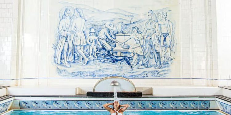 Turismo: Destinos brasileiros que oferecem águas quentinhas e relaxantes