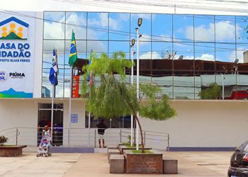 Piúma: Prefeitura entrega Casa do Cidadão “Prefeito Elias Feres” à população