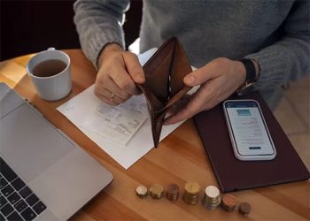 FMI: Dívida do Brasil bate 90% do PIB e influencia juros