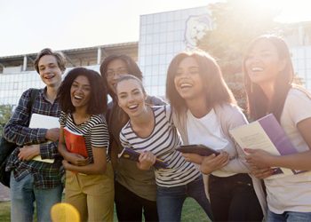 Piúma: Prefeitura abre inscrições para Auxílio Transporte a estudantes