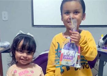 Alfredo Chaves: Crianças do Programa Criança Feliz recebem Kit Pequeno Artista