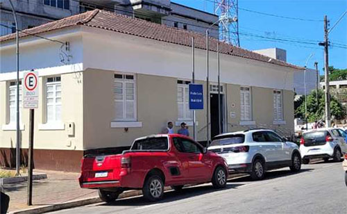 Alfredo Chaves: Prefeitura antecipa pagamento dos servidores
