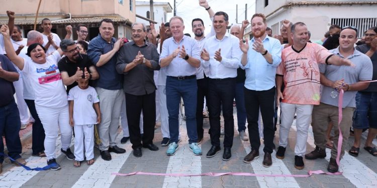 Marataízes: Governador inaugura obras de infraestrutura e anuncia novos investimentos