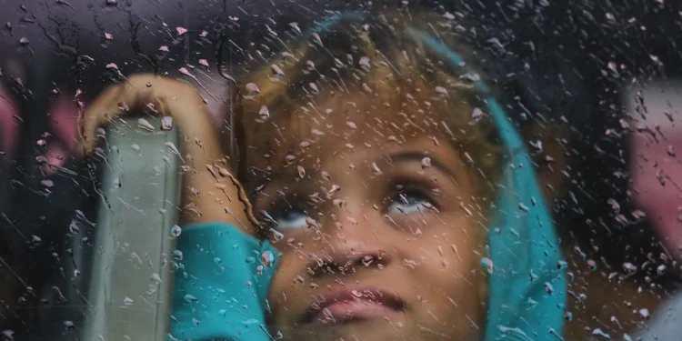 Clima: Furacão Melissa deixa 49 mortos no Caribe e ganha velocidade ao passar pelas Bermudas