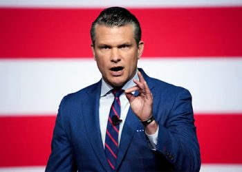 Mundo: EUA atacam outro suposto navio de drogas perto da Venezuela