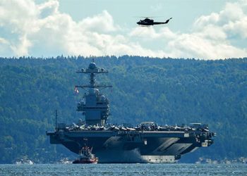 América Latina: Grupo de porta-aviões vai aumentar a presença militar dos EUA