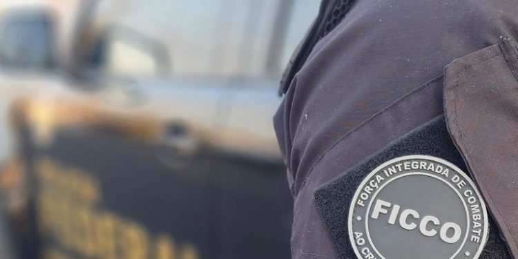 Espírito Santo: Polícia Federal deflagra operação contra facções criminosas no Estado