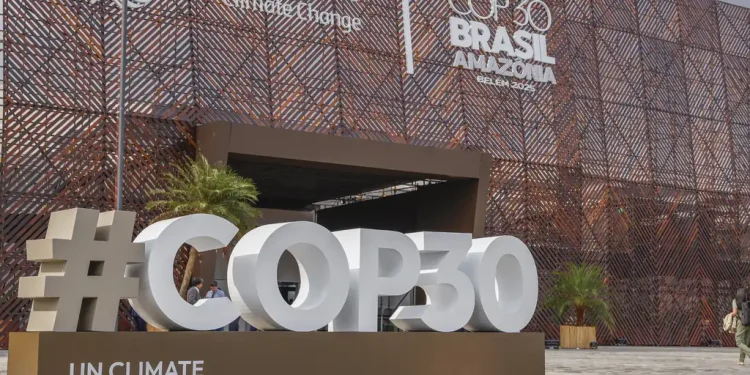 COP30: Cúpula climática começa com apelo para que os países se entendam