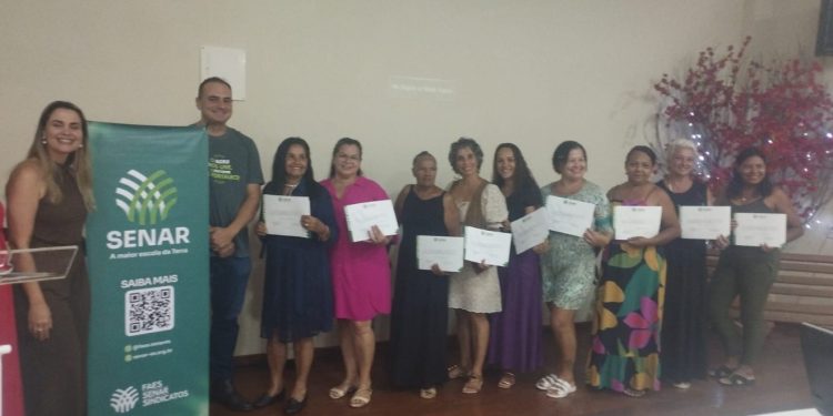 Anchieta: Prefeitura realiza formatura de 23 cursos do Senar